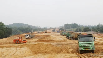 Thi công xuyên kỳ nghỉ các dự án, công trình giao thông trọng điểm