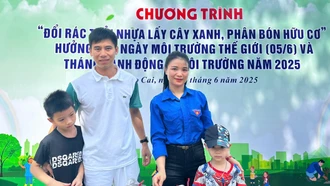 Đổi rác thải nhựa lấy cây xanh nhằm hưởng ứng Ngày môi trường Thế giới 5/6
