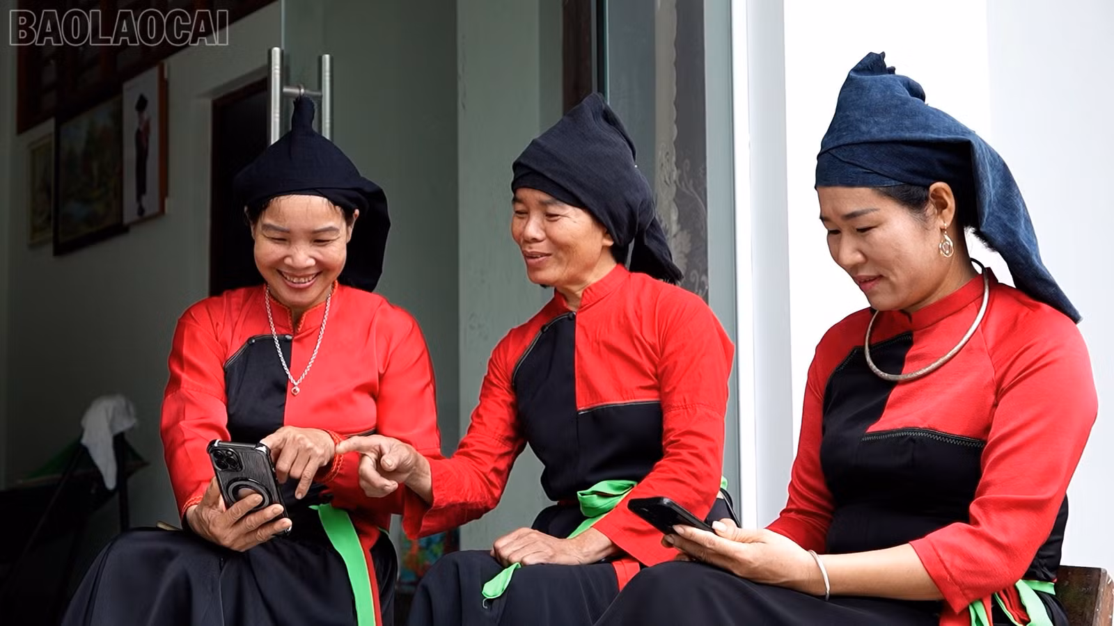 baolaocai-tl_dan-toc-thieu-so-13.jpg