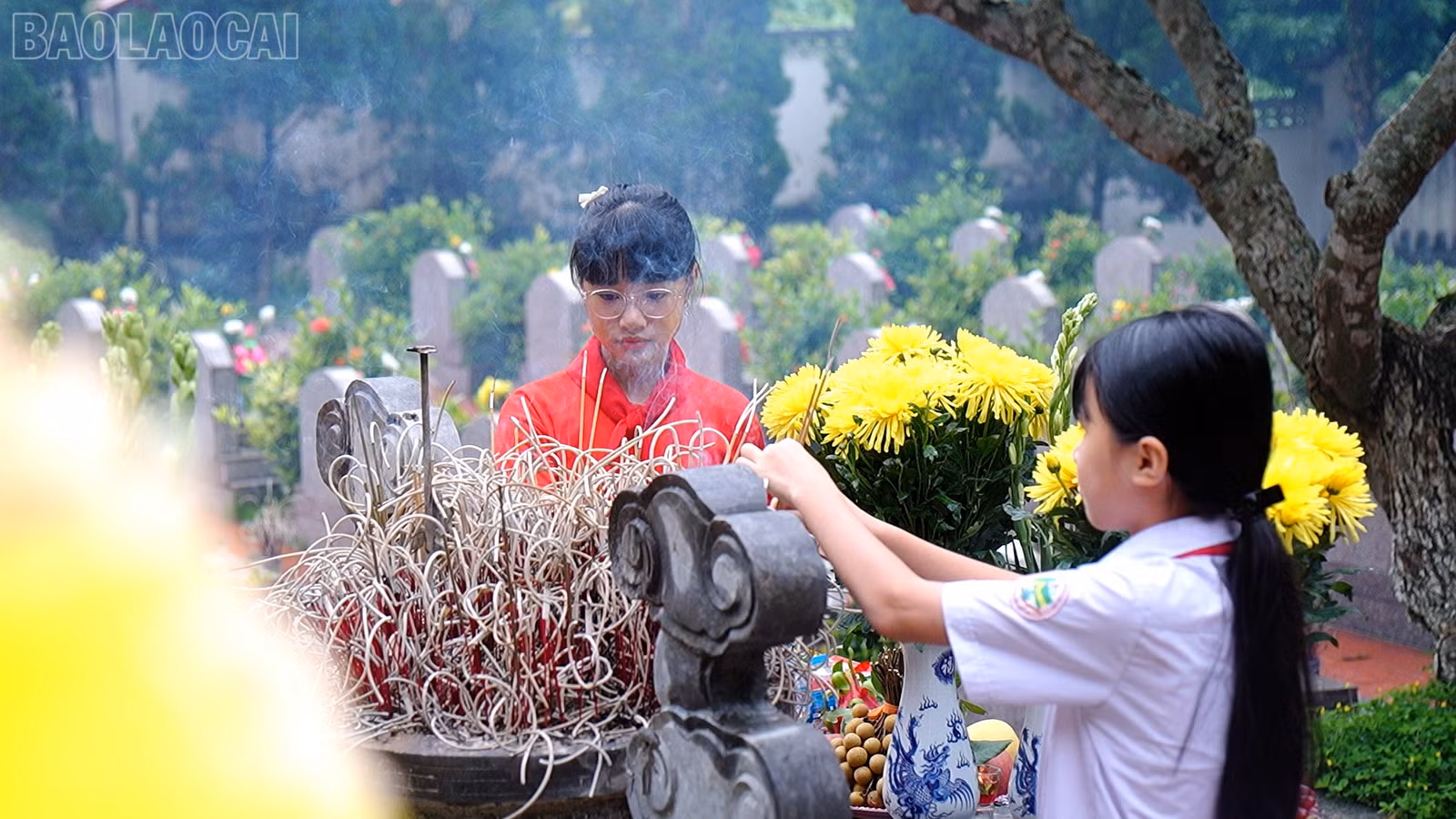 baolaocai-tl_nghia-trang-4.jpg