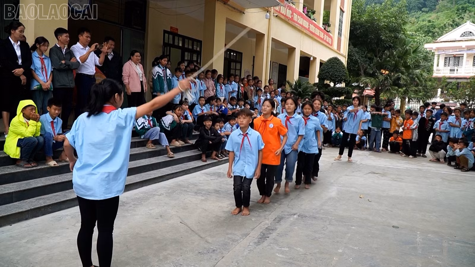 baolaocai-tl_thap-sang-13.jpg