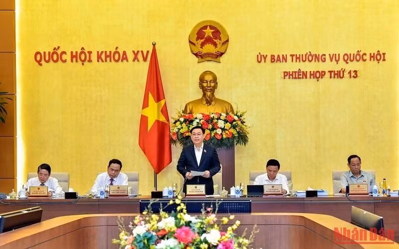 Phiên họp thứ 13 Ủy ban Thường vụ Quốc hội. (Ảnh Duy Linh)