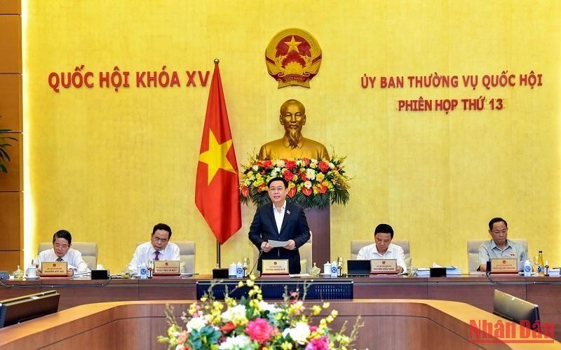 Phiên họp thứ 13 Ủy ban Thường vụ Quốc hội. (Ảnh Duy Linh)