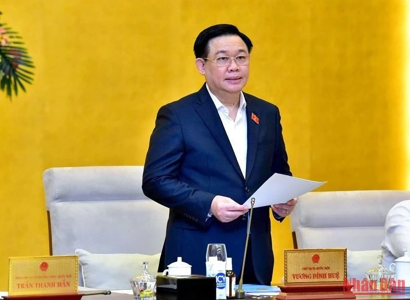 Chất vấn nhiều vấn đề “nóng” thuộc hai lĩnh vực tại phiên họp của Ủy ban Thường vụ Quốc hội ảnh 1