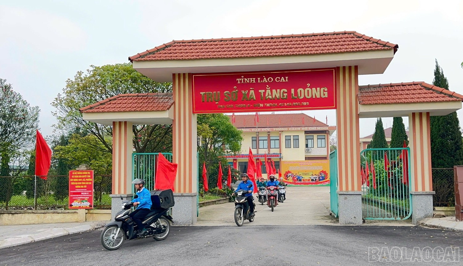 Tằng Loỏng tăng cường tối đa tuyên truyền về bầu cử, trong đó có cổ động trực quan.