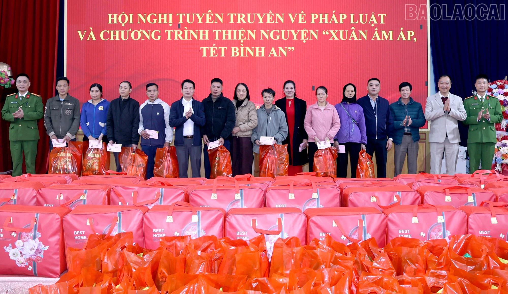 baolaocai-tr_tq1.jpg