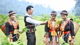 Đồng bào dân tộc Dao xã Tân Phượng, huyện Lục Yên.