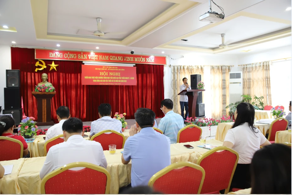 anh 1 tin hoi nghi.PNG