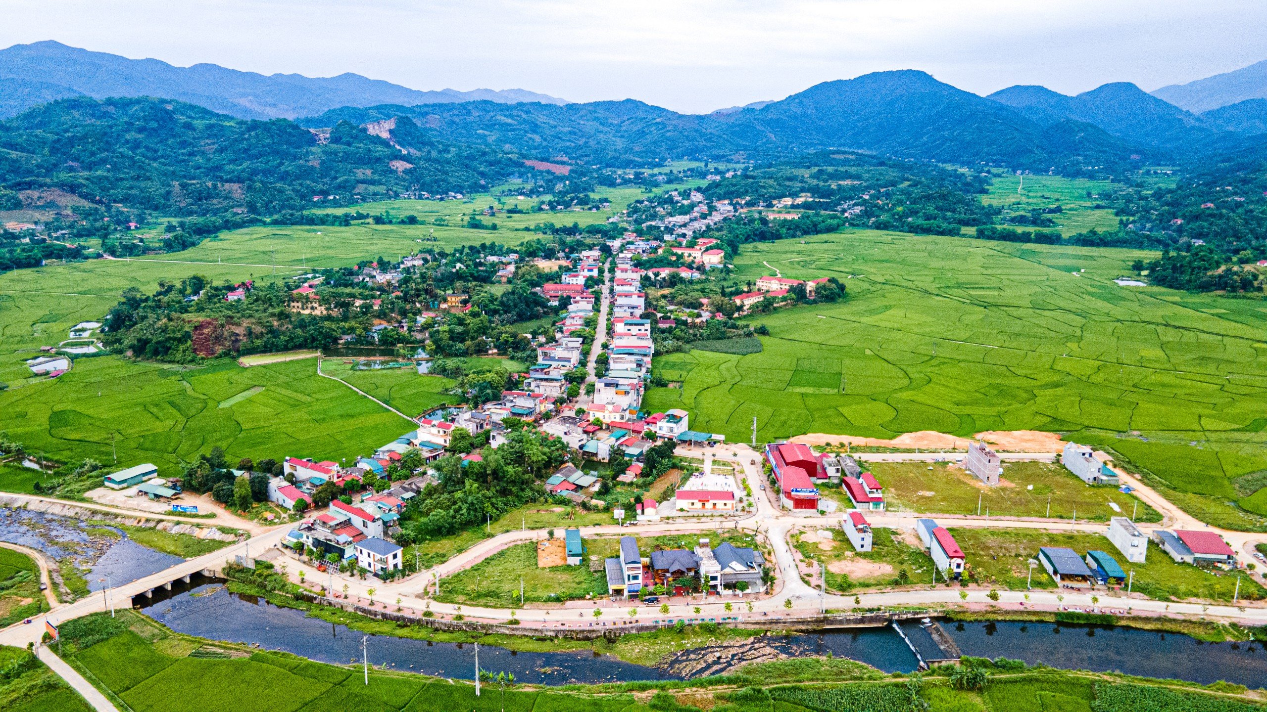 Trung tâm xã Võ Lao. Ảnh: Vũ Thành Luân IMG_20230921_100219.jpg