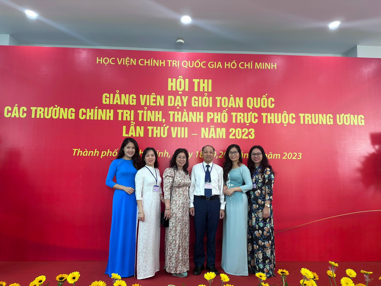 Đoàn Trường Chính trị tỉnh Lào Cai tham gia Hội thi. 1sim.jpg