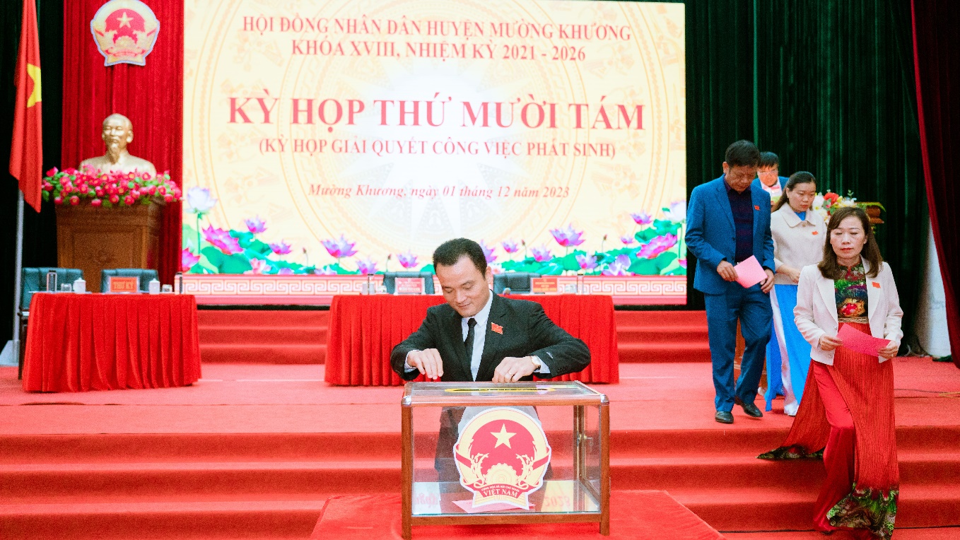 Bầu bổ sung chức danh Chủ tịch UBND huyện Mường Khương, khoá XVIII, nhiệm kỳ 2021-2026. MK6.jpg