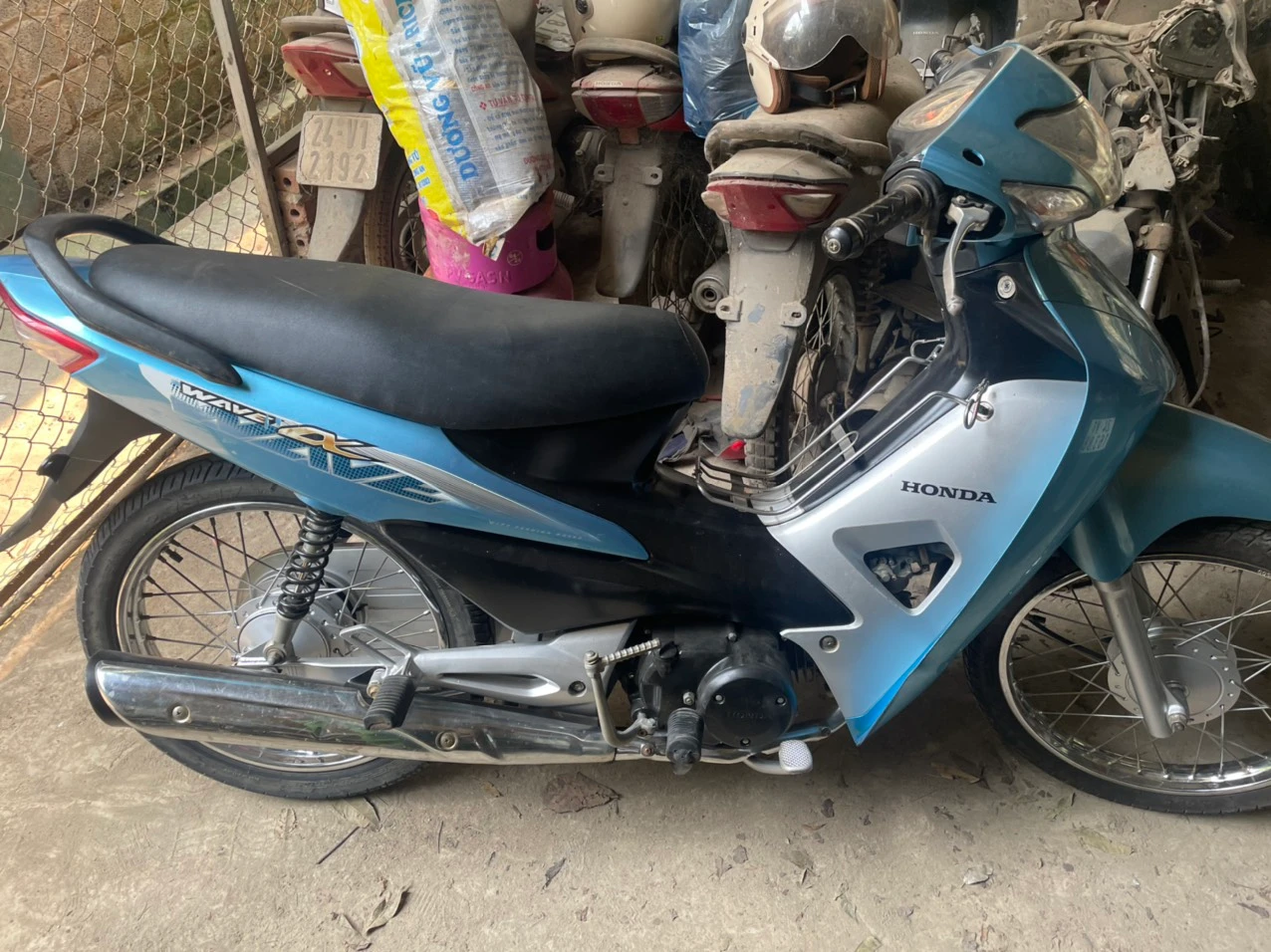 Tang vật thu giữ.jpg