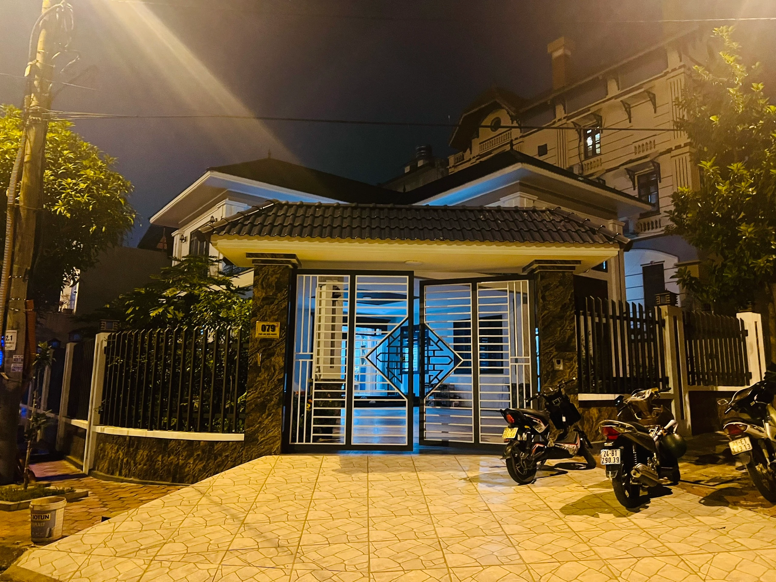 Khám xét nơi ở tại số nhà 079, phố Lưu Hữu Phước, phường Bắc Lệnh, thành phố Lào Cai.jpg