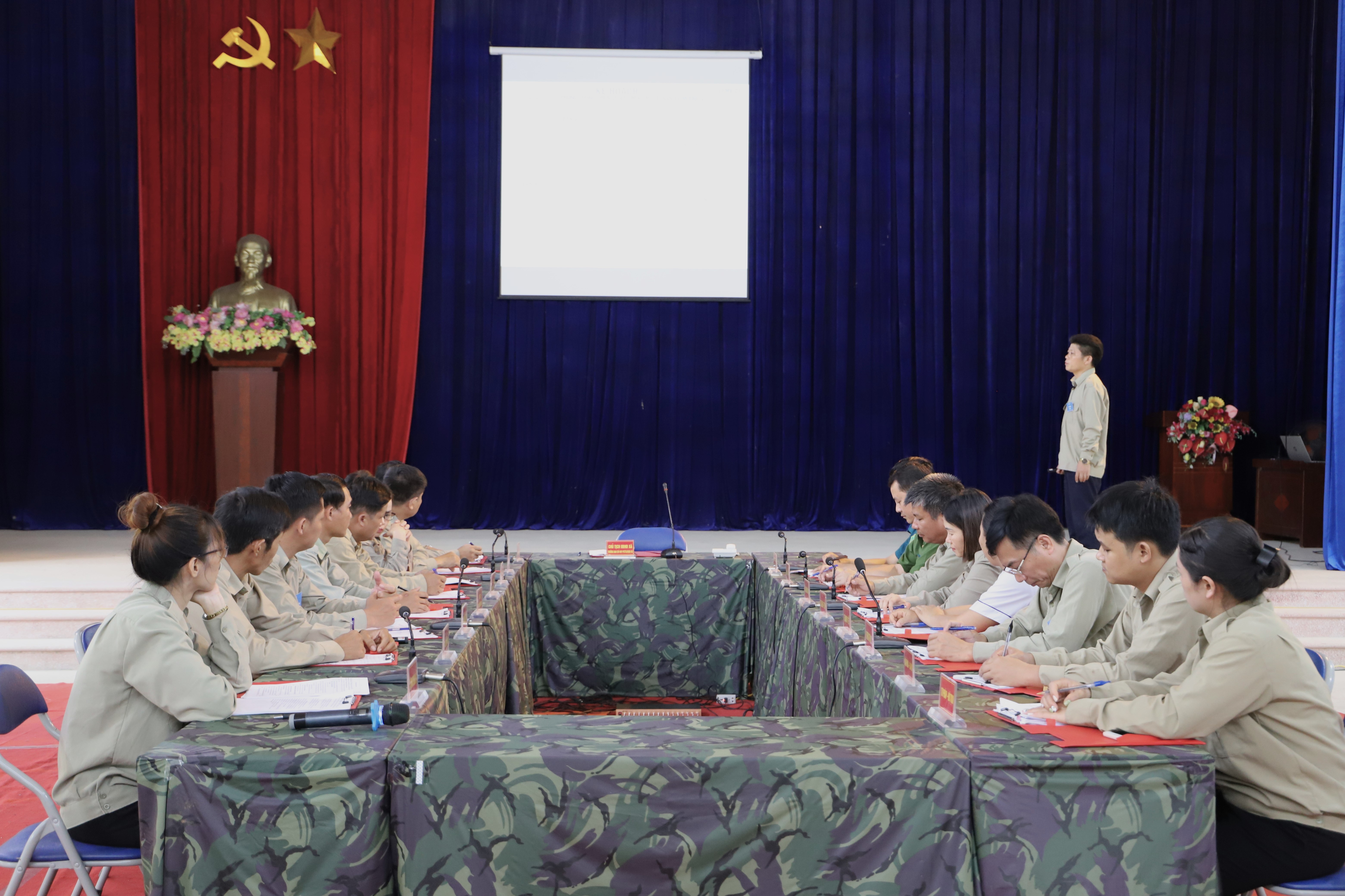 Diễn tập cơ chế. IMG_9451.JPG