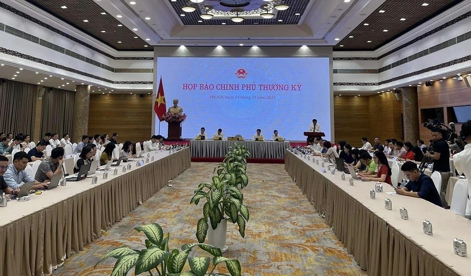 Ngoại giao kinh tế - điểm sáng và nền tảng để thu hút FDI tốt hơn. Toàn cảnh họp báo Chính phủ tháng 10/2023.