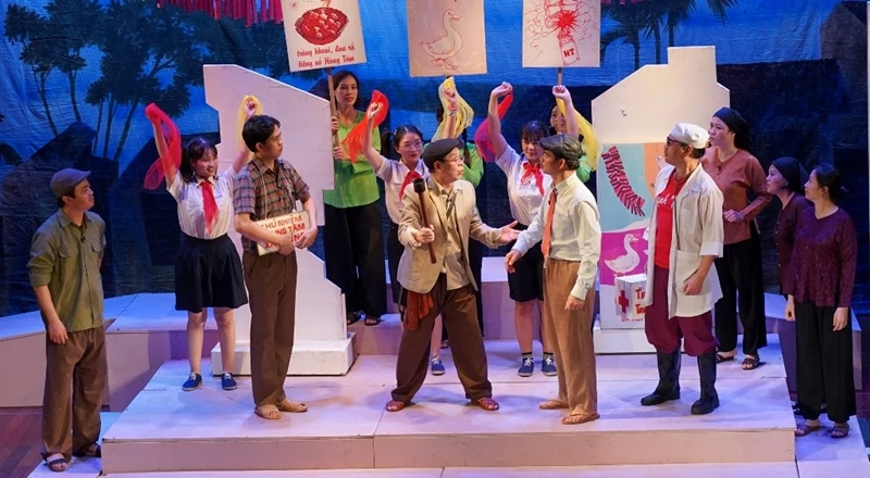 Cảnh trong vở kịch "Bệnh sĩ".