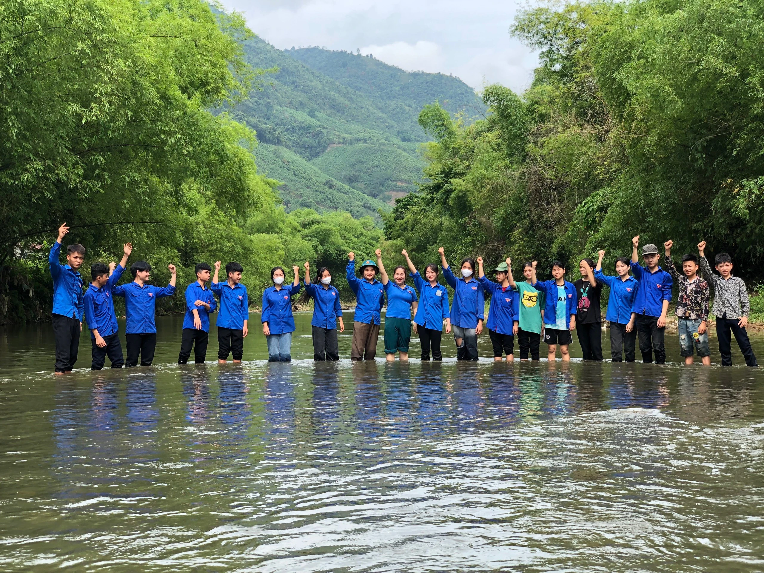 Lực lương đoàn viên, thanh niên Bảo Yên hưởng ứng phong trào..jpg
