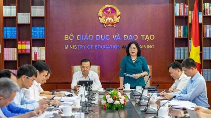 Quang cảnh cuộc họp.