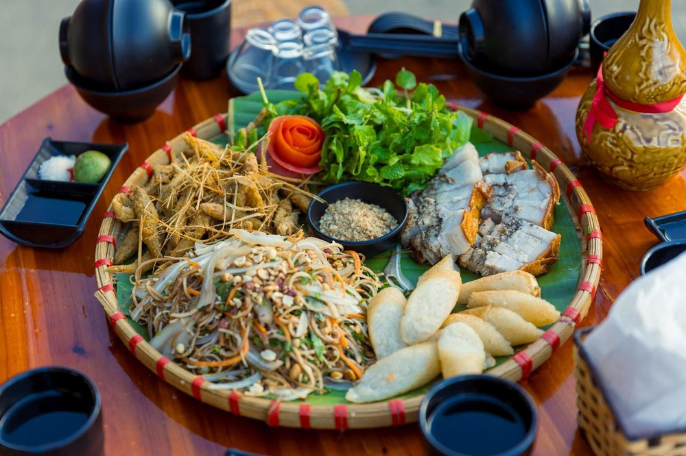 Fansipan tưng bừng "Mùa vàng bản Mây", mỗi tuần một lễ hội | Báo Lào Cai điện tử