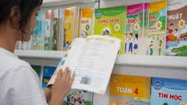 Lộ trình nào cho sách giáo khoa trong thời gian chờ cập nhật địa giới hành chính?