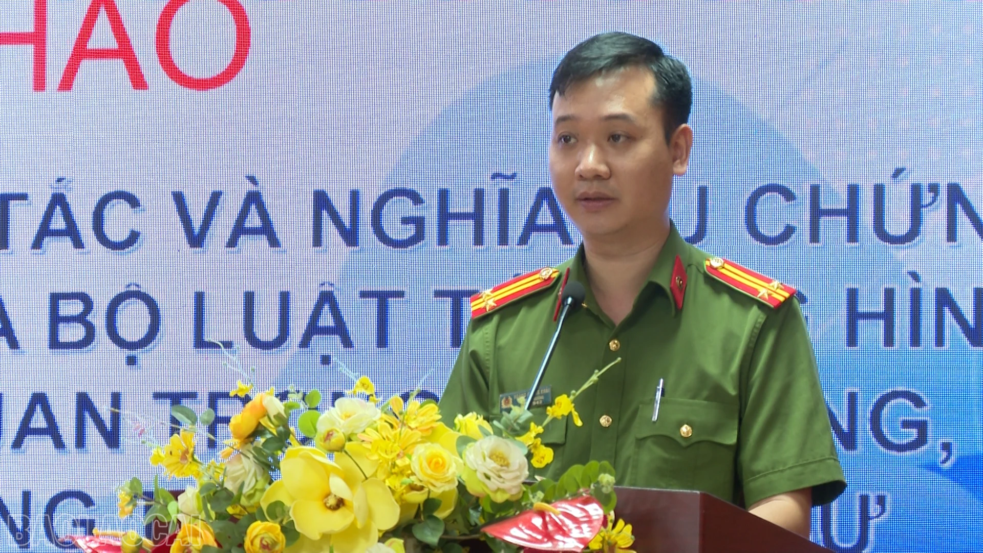 baolaocai-bl_anh-5-dai-dien-cong-an-tinh.png