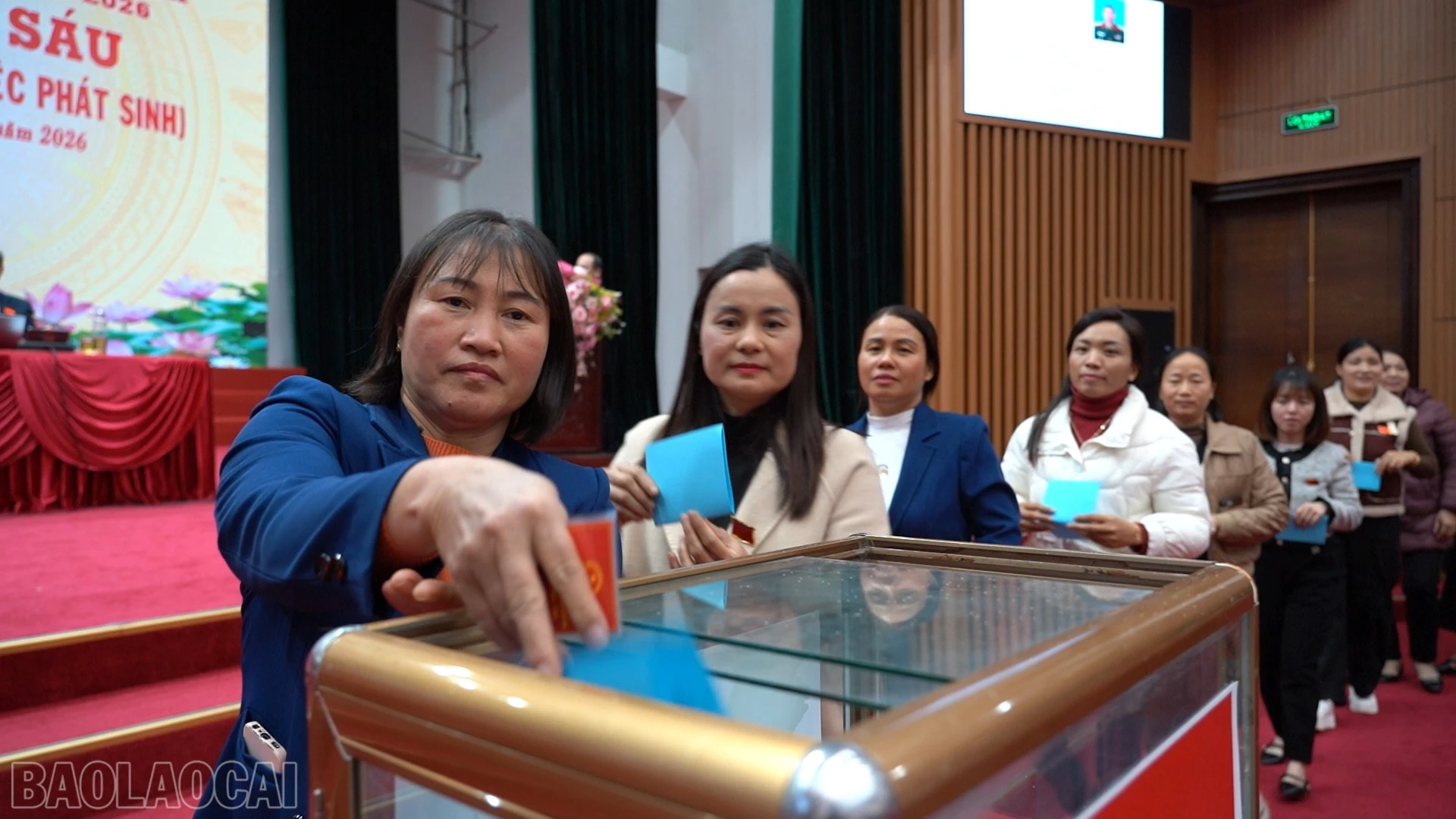 baolaocai-bl_anh-11-bo-phieus-chuc-danh-uvub-phuong.png
