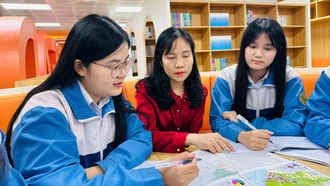 Hai chị em sinh đôi cùng chinh phục “bảng vàng” Quốc gia