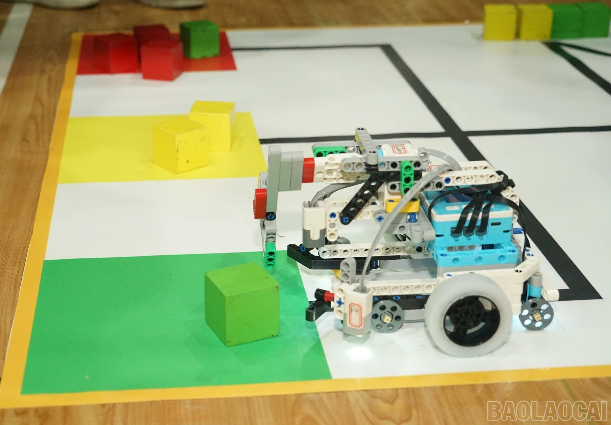 baolaocai-br_robo9.jpg