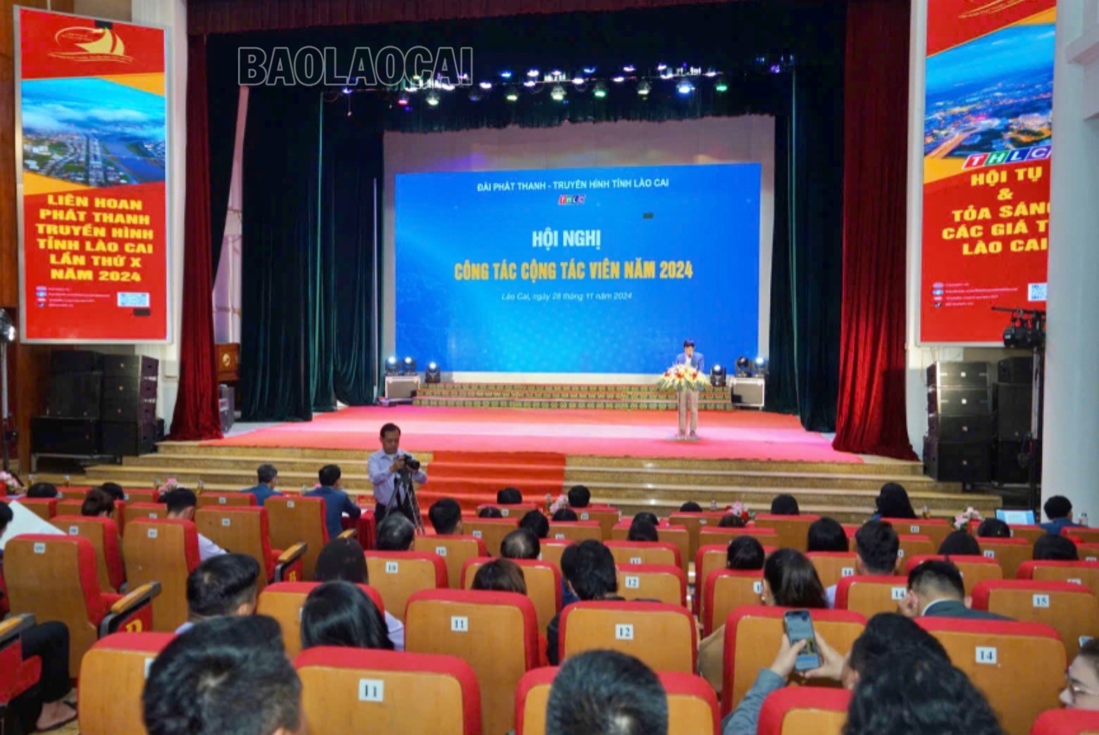 Quang cảnh hội nghị. hn1-3806.jpg