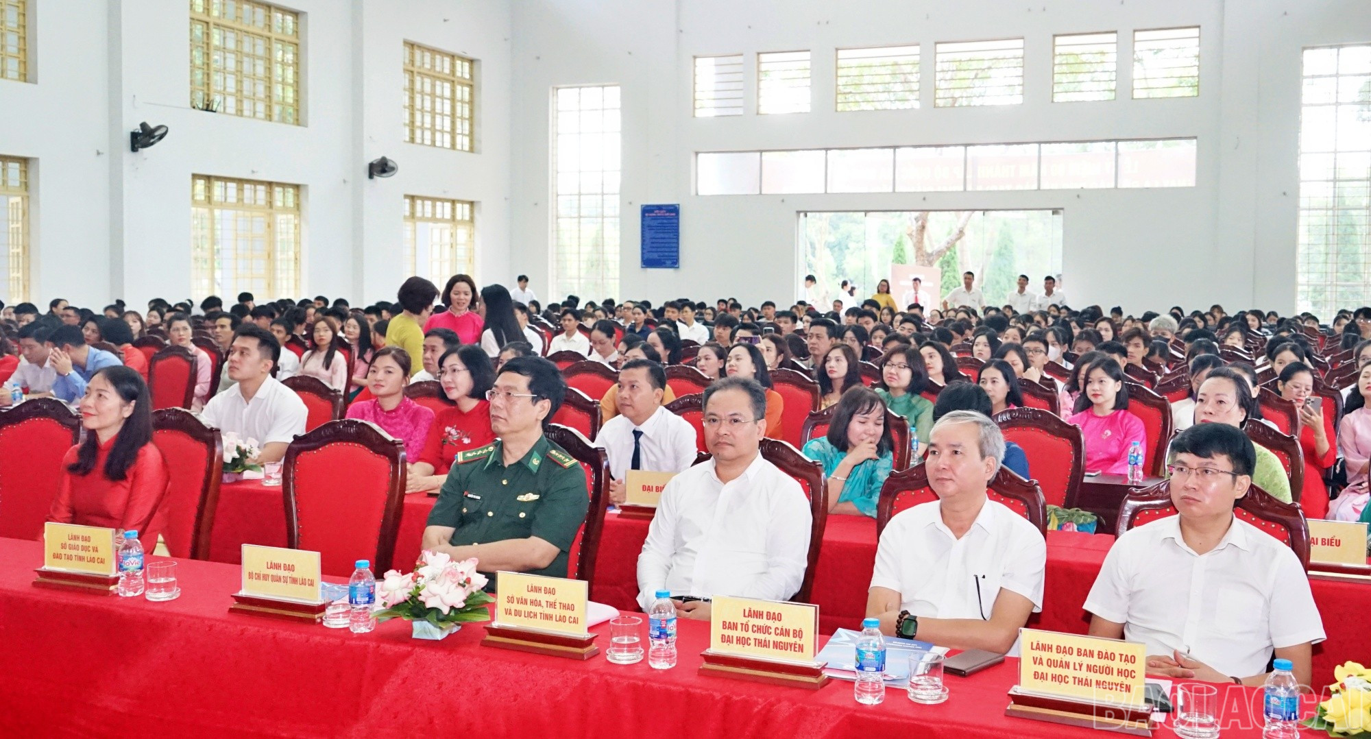 Các đại biểu tham dự lễ khai mạc tại Phân hiệu Đại học Thái Nguyên tại Lào Cai baolaocai-br_thai4.jpg