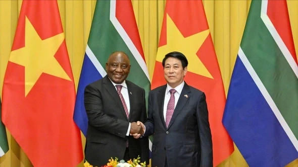 Chủ tịch nước Lương Cường hội đàm với Tổng thống Nam Phi Matamela Cyril Ramaphosa