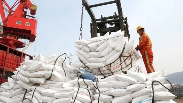 Xung đột Trung Đông: Nga lần đầu tiên giảm xuất khẩu phân bón