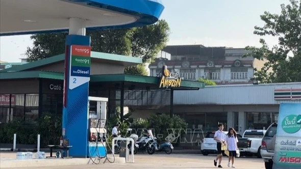 Thái Lan thay đổi cách ứng phó khủng hoảng nhiên liệu