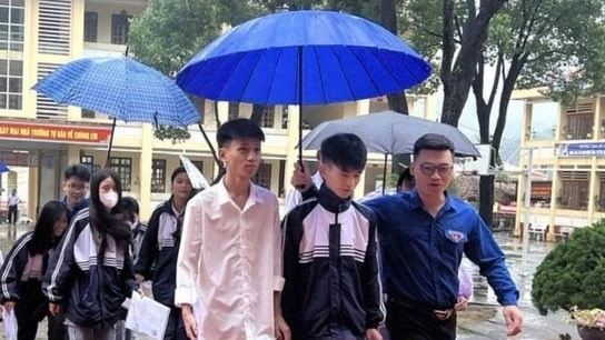 Không công bố đề minh họa tốt nghiệp THPT 2026, đề thi giữ ổn định như năm trước