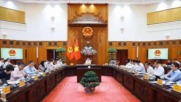 Thủ tướng Lê Minh Hưng: Tăng tốc hoàn thiện cơ sở dữ liệu quốc gia, phát triển công nghệ chiến lược