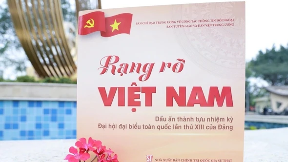 "Rạng rỡ Việt Nam": Dấu ấn thành tựu nhiệm kỳ Đại hội XIII của Đảng