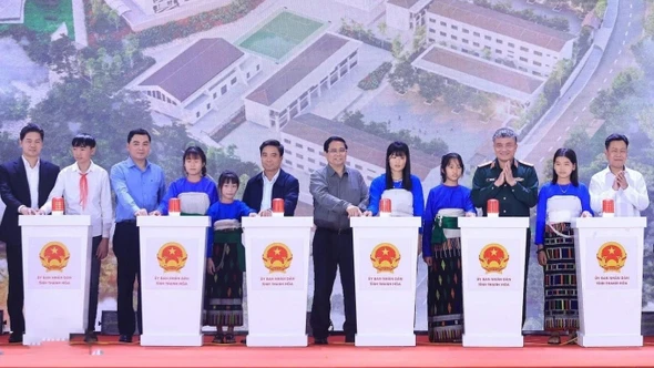 Từ các trường học vùng biên đến tầm nhìn Đại hội XIV của Đảng