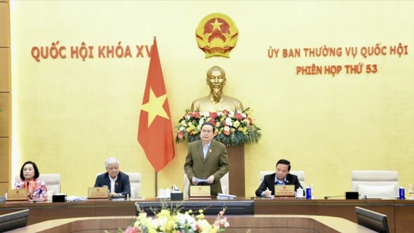 Chủ tịch Quốc hội: Không lơ là, gián đoạn công tác chuẩn bị bầu cử do nghỉ Tết