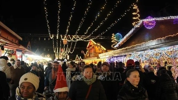 Chợ Giáng sinh Strasbourg - không gian lễ hội đậm chất châu Âu