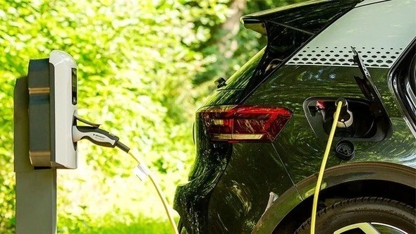 Cứ 200 xe điện tăng thêm sẽ giúp giảm 1,1% nồng độ khí độc NO2