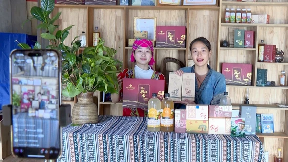 Chuyển đổi số tạo đà cho nông sản Lào Cai vươn xa