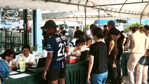 Hơn 2 triệu cử tri Thái Lan bỏ phiếu bầu cử sớm