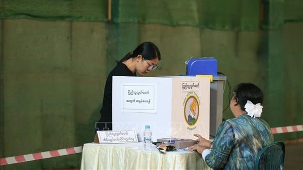 Myanmar tổ chức thành công tổng tuyển cử: Lợi thế thuộc về Đảng USDP