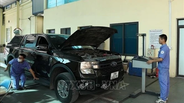 Chưa áp giá dịch vụ đăng kiểm mới từ ngày 20/1