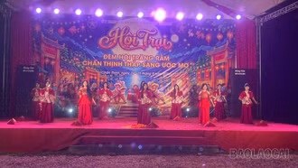 Đêm hội trăng rằm – Chấn Thịnh thắp sáng ước mơ