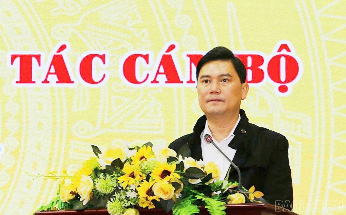 baolaocai-br_dong-chi-luong-manh-ha-bi-thu-dang-uy-chu-tich-hdnd-phuong-phat-bieu-chi-dao.jpg
