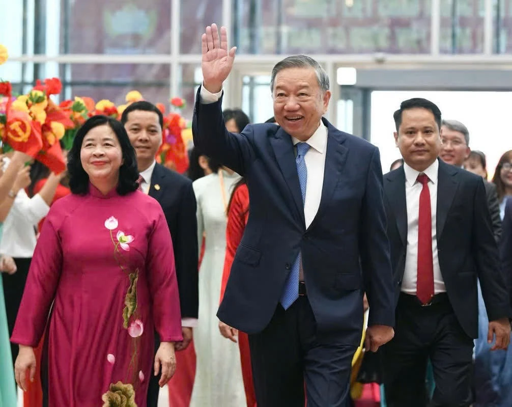 Tổng Bí thư, Chủ tịch nước Tô Lâm; Chủ tịch Ủy ban Trung ương MTTQ Việt Nam Bùi Thị Minh Hoài dự Đại hội Đại biểu toàn quốc MTTQ Việt Nam lần thứ XI. Ảnh: Lê Khánh.