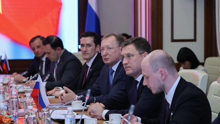 Phó Thủ tướng Nga Alexander Novak đánh giá hợp tác năng lượng là một trụ cột trong quan hệ song phương, trong đó có vai trò rất quan trọng của các doanh nghiệp.