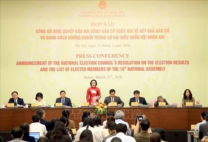Quang cảnh buổi họp báo.