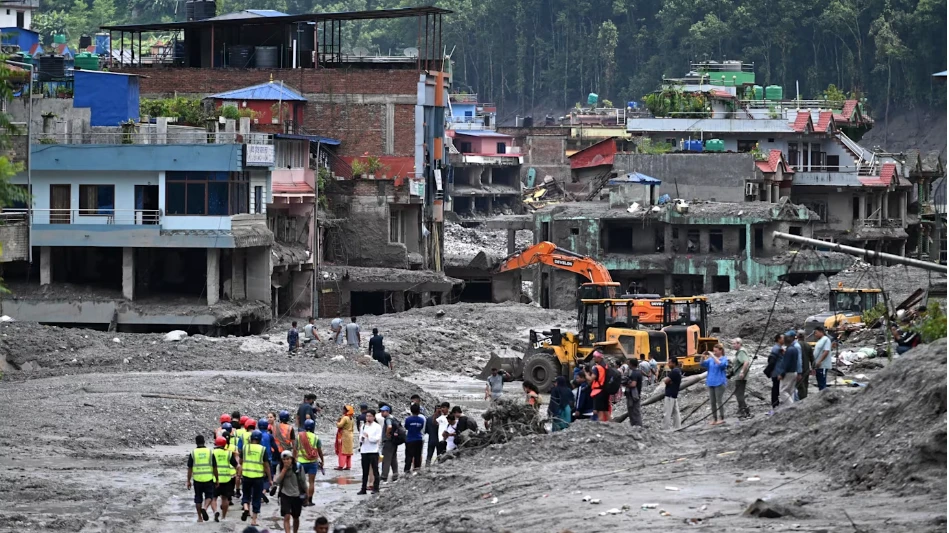 Nepal đang khẩn trương tìm kiếm những người mất tích. (Ảnh: AP)